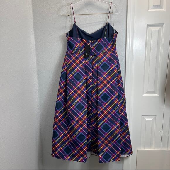 Sachin & Babi Audra Plaid Midi-Dress - Picture 11 of 12